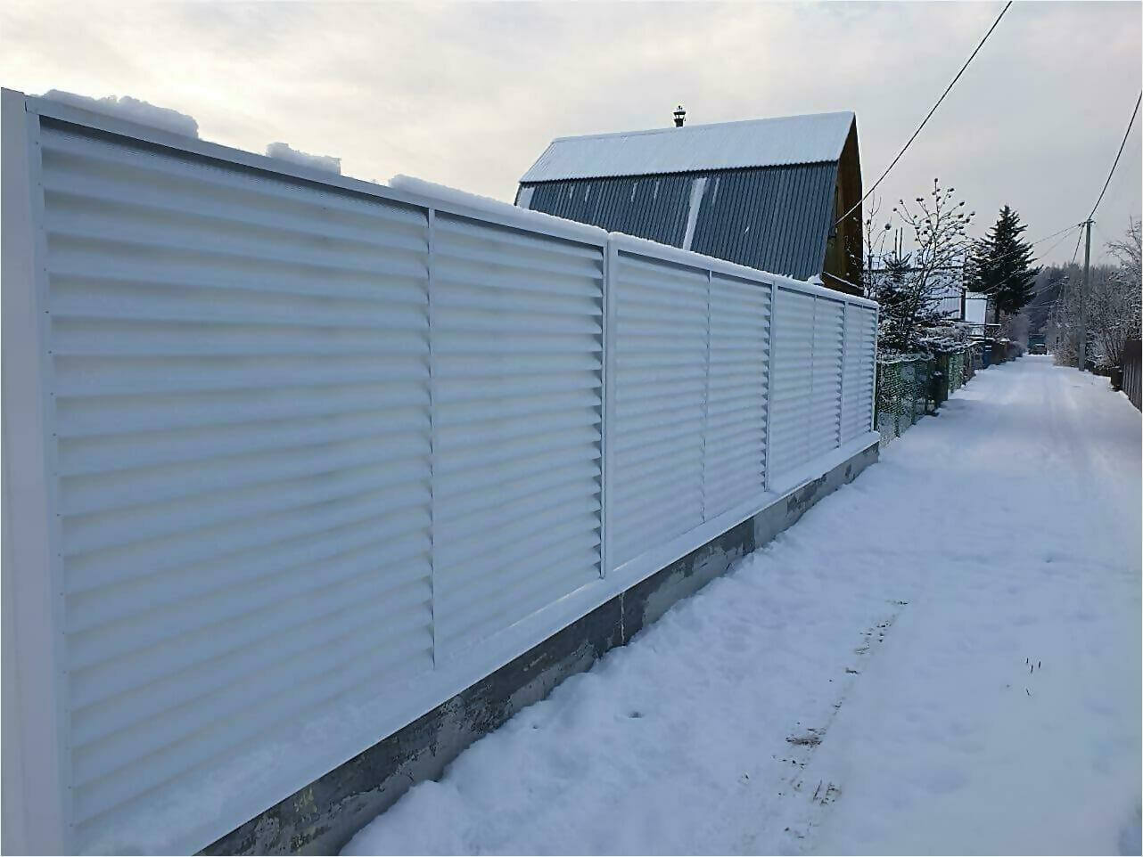 Забор жалюзи 150м RAL9003 фото2 в Новочеркасске
