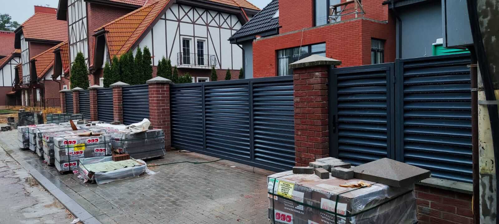 забор-жалюзи с ламелями эко-z ral7024 серый графит фото17 в Новочеркасске
