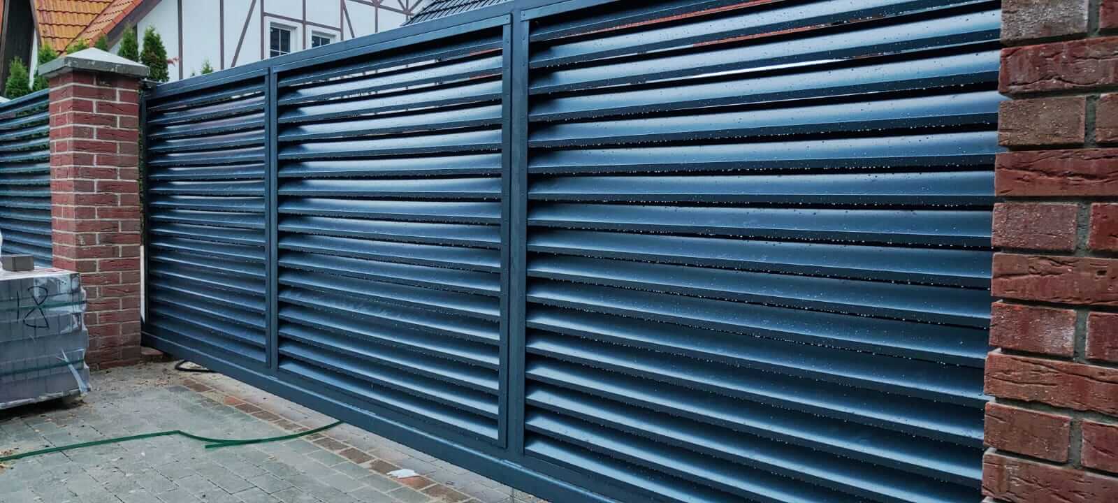 забор-жалюзи с ламелями эко-z ral7024 серый графит фото16 в Новочеркасске