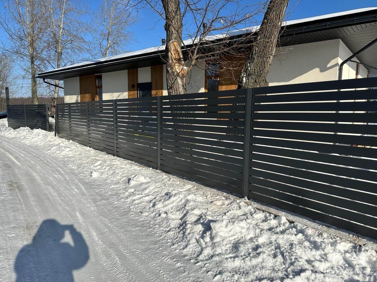 Забор-ранчо из металлопланкена 37м RAL7024 Серый Графит фото 1 в Новочеркасске