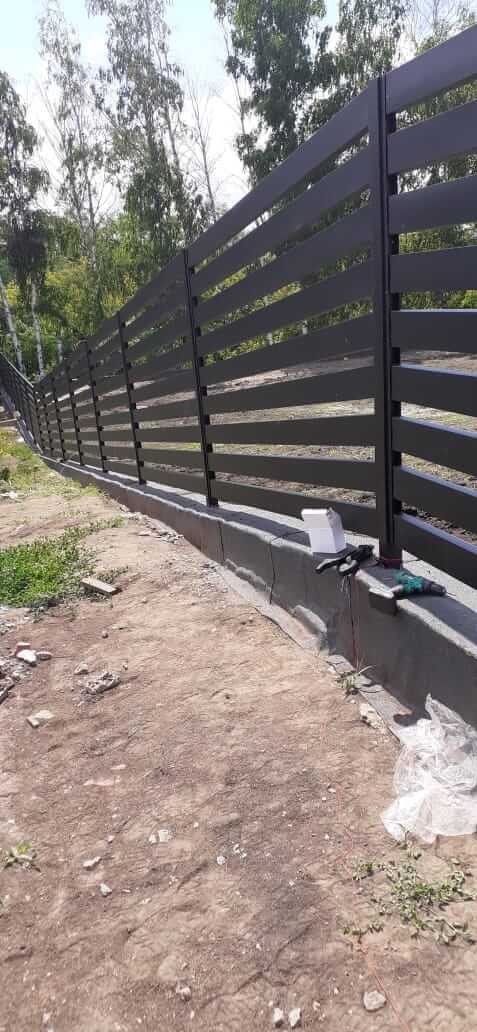 Забор-ранчо из металлопланкена 48м RAL9005 Черный МАТТЕ фото 1 в Новочеркасске