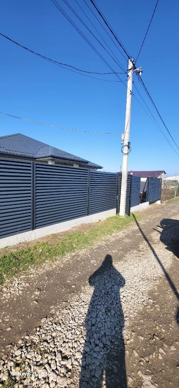 Забор из ламелей еврожалюзи 30м RAL7024/7024 Серый Графит двусторонний фото 1 в Новочеркасске
